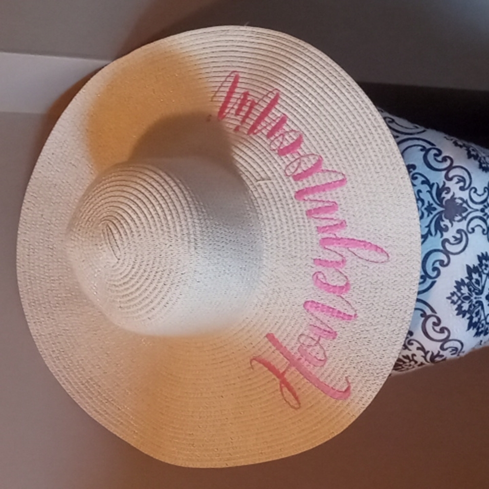 Honeymoonin Beach Hat
